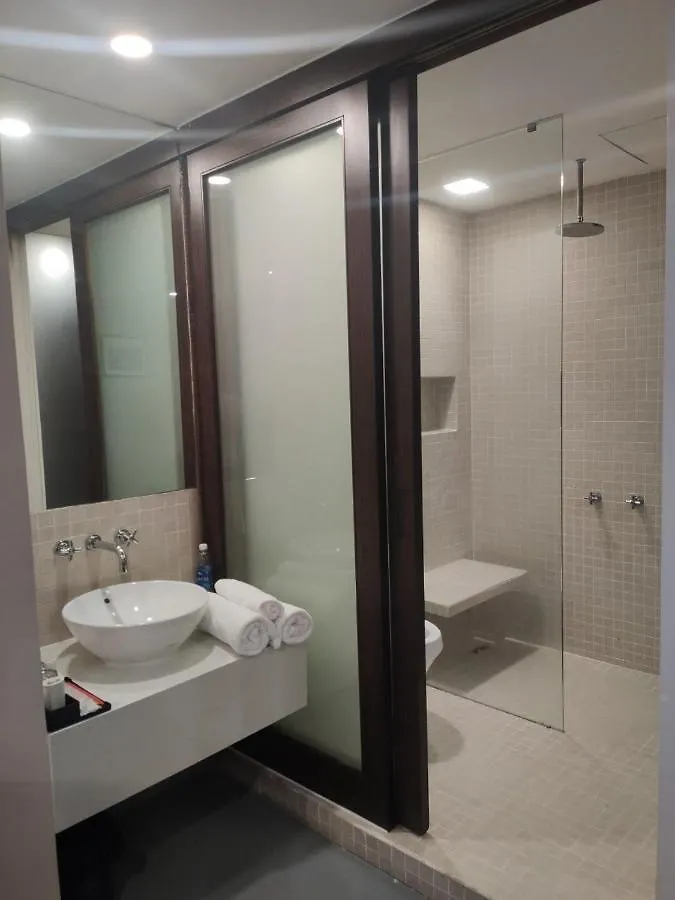 Morden Studio Room Ho Chi Minh City 0*,